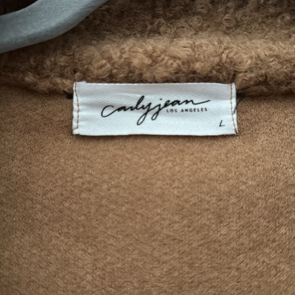 Carly Jean Los Angeles Jacket - Picture 2 of 2